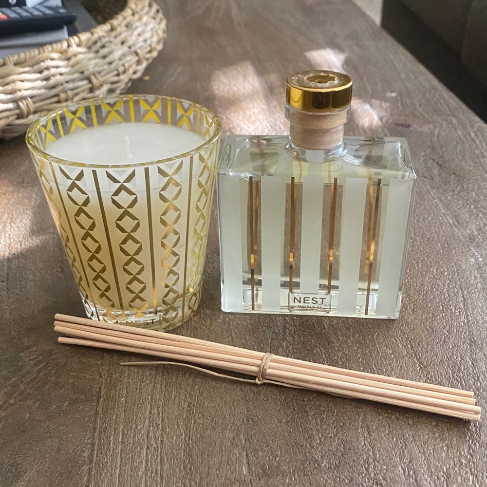 Nest Fragrances Holiday Classic Candle & Diffuser Set